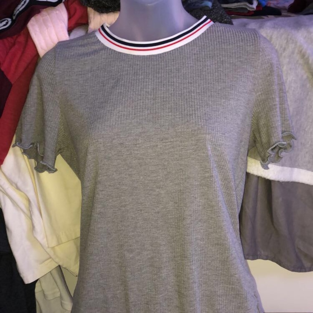 Short Sleeve Tee Size Large